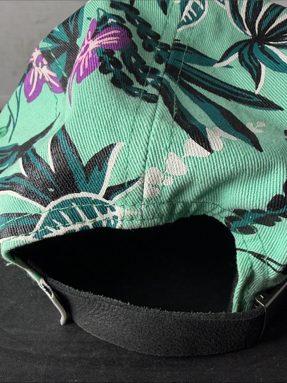 Vans floral hat 5 panel cap